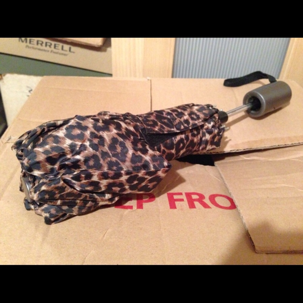 🐯Leopard Accessory Bundle 🐯 - Picture 6 of 8